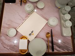 餐具摆设-喜鼎海胆水饺(平安金融中心店)