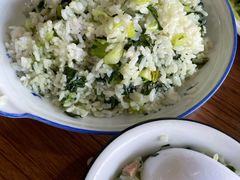 咸肉青菜炒饭-唔呶喔哩酒家(生产街店)