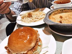 -香港新发烧腊茶餐厅(书城店)