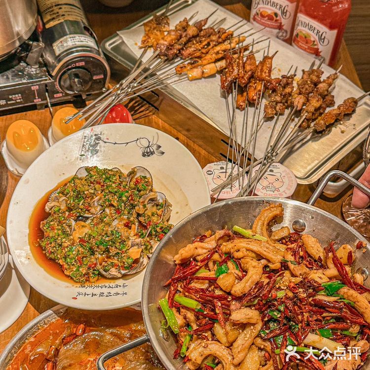 这家烤肉店真的太好吃了 在沈阳吃了很多家的烧烤店