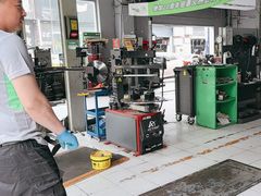 -捷之洁·米其林轮胎汽车维修保养(浦江镇江月路店)