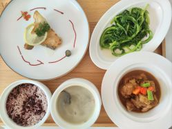 -弗蕾亚·和月月子调理院(东湖店)