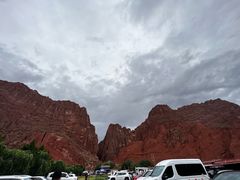 -天山神秘大峡谷