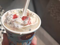 红丝绒蛋糕奥利奥暴风雪-DQ·蛋糕·冰淇淋(万象城店)
