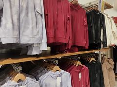 -优衣库(北京万柳华联购物中心店)