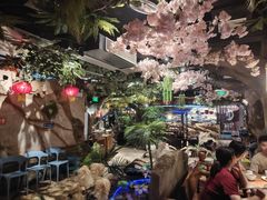 -城墙拐拐火锅(三峡广场黑金冠店)