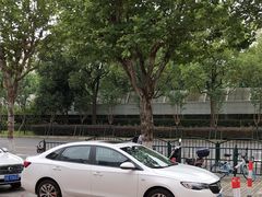 -一嗨租车(金桥店)