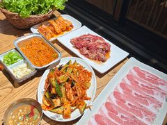 -一江山炭火烤肉专门店