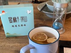 -蜜桃餐厅·伴山(湖滨商业街店)