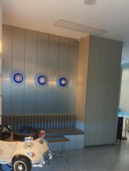 -PE SALON