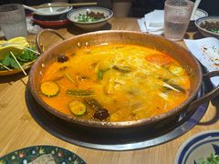 -洱火云南酸菜牛肉火锅(石景山当代商城店)