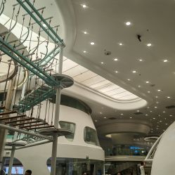 -MINI MARS 移动的空间站乐园·餐饮·派对(浦东金桥店)