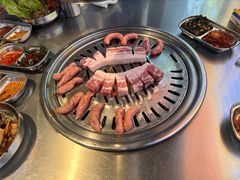 -哈哈碳都·牛肋条无限自助烤肉(台江万达店)