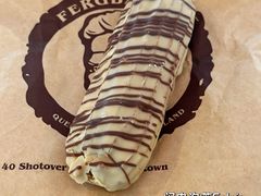 chocolate&nbsp;cream&nbsp;eclair-Fergbaker(皇后镇店)