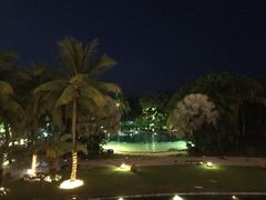 -三亚湾海居铂尔曼度假酒店