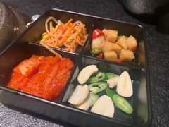 -嘿嘟嘟·肋条烧肉放题(爱融荟城店)