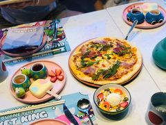 -水桶王国主题餐厅·聚会·生日派对·亲子活动·家庭套餐(亚龙湾希尔顿店)