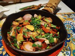 包烧野生牛肝菌-云海肴·汽锅鸡·云南菜(天山百盛优客店)