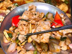-后街佬·炭火鲜鱼杂(南城店)