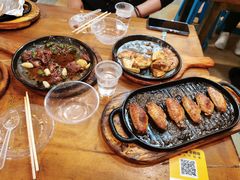 -老东镇啤酒屋海鲜加工·蒸汽海鲜·海鲜烧烤(台东店)