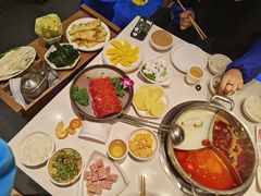 -周师兄大刀腰片火锅(磁器口直营店)