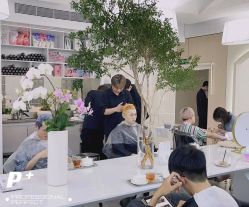 -型色沙龙