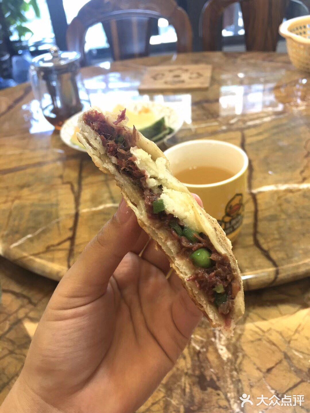 奢侈的午餐和晚餐