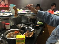 -钱小主·自助回旋烤肉火锅餐厅(东方新天地店)