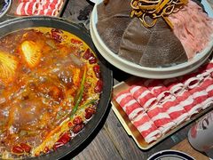 -旧街市鲜货老火锅(大光路店)