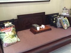 -莱蔻·圣灸堂·推拿艾灸(天山店)