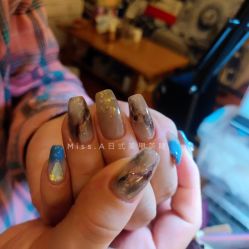 -Miss·A日式美甲美睫