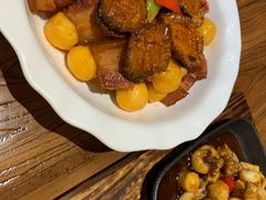 -东来菜馆•手抓海鲜家常菜•海鲜锅贴(鸽子窝店)