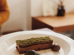 -知亘茶食