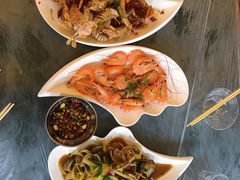 -覃记海鲜美食餐厅