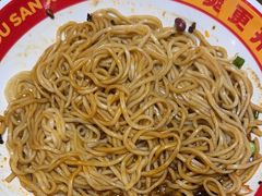 -魔都三兄弟酸辣粉·蘸卤炸串(虹桥万科店)