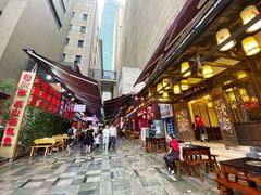 -八一路好吃街(雨田商务大厦店)