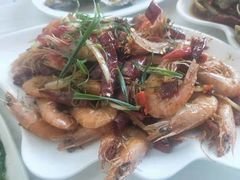 -覃记海鲜美食餐厅