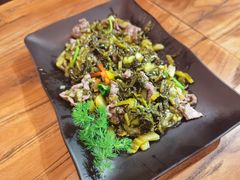 老家酸菜炒牛肉-花二家·生活馆(六运小区店)