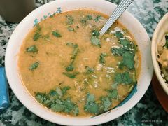 -002鱼汤粉(龍園店)