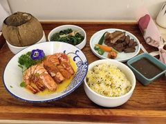 -雪梅月子中心(华侨城店)