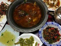 -鲁小三·大骨自助(金山总店)