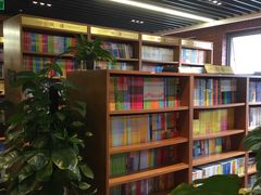 -外研书店(北京外国语大学西校区北外国际大厦店)