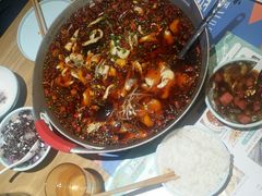 -爱妻鱼•老体北重庆水煮鱼•川菜(白云路店)