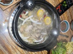 -春润大地海南椰子鸡(沙井京基百纳广场店)