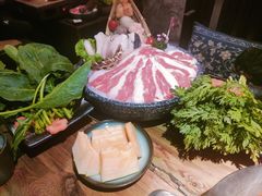 飞鱼籽墨鱼滑-湊湊火锅·茶憩(合生汇购物中心店)