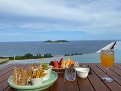 -瑰丽酒店·海吧·天际下午茶·现场DJ·天台酒吧