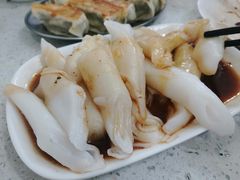腩汁猪肠粉-芬芳甜品(同福路店)