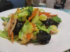 -桃子餐厅·天津菜(王顶堤总店)