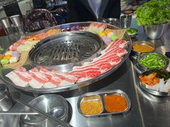 -哈哈碳都·牛肋条无限自助烤肉(宝龙店)