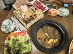 -菌乡缘·野生菌蒸汽鱼火锅(江边夜市店)